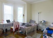 70 Top Floor Duplex with Central AC and Free Bus to Northeastern